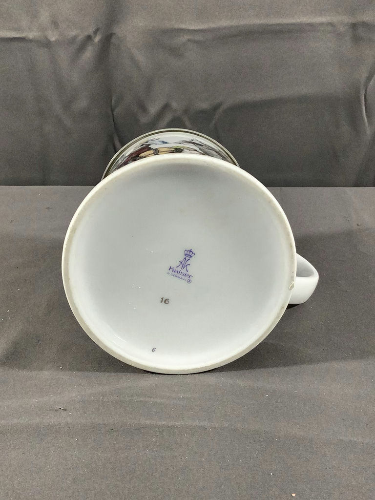 Vintage Kitchen - Pyrex & More - image 15 of 16