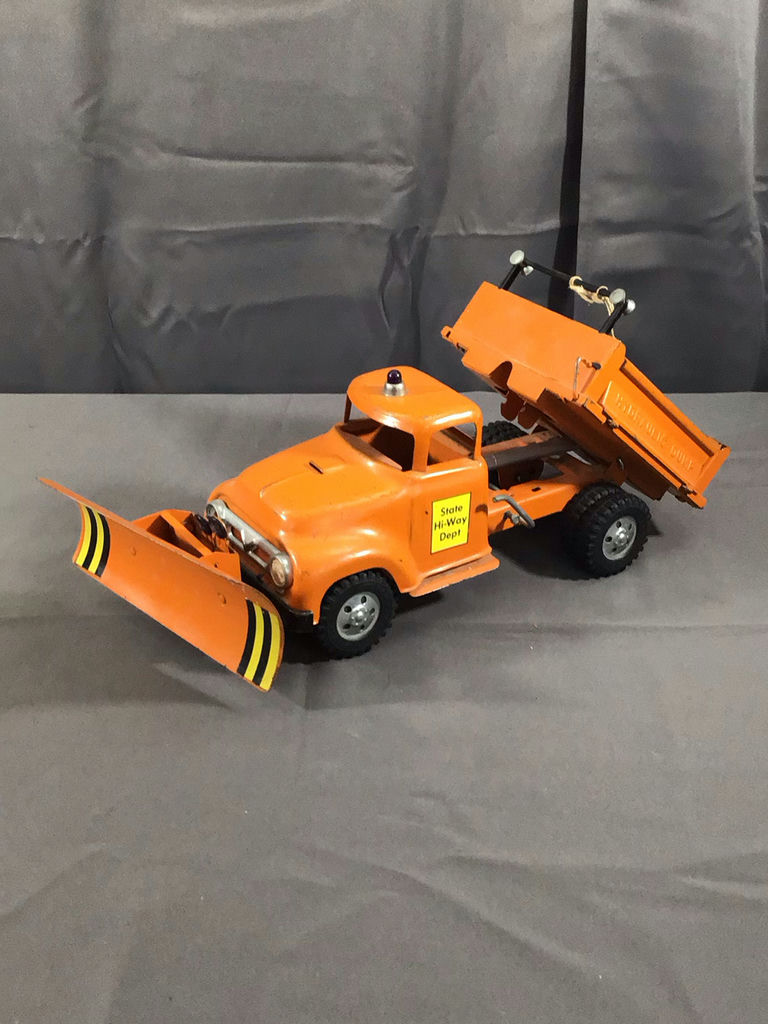 1950s Tonka Toys Hydrolic Dump Truck - image 10 of 11