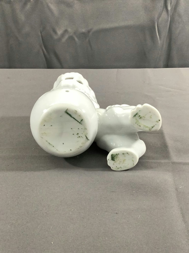 Blanc De Chine Style Figurines & More - image 7 of 11