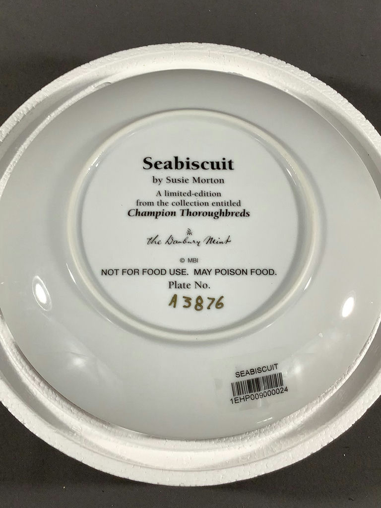Danbury Mint- Racehorse Collector Plates - image 7 of 7