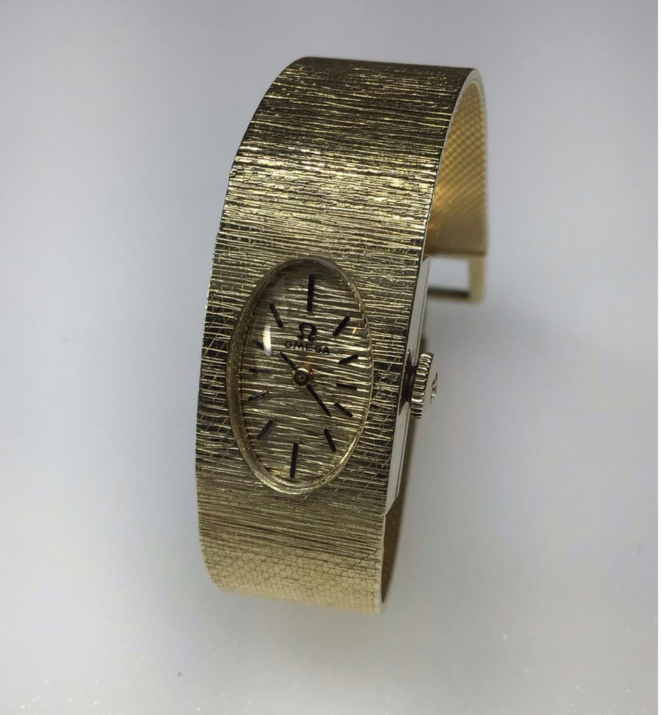Working Vintage 14K Yellow Gold Omega Ladies Watch (17+ dwt) - image 2 of 13