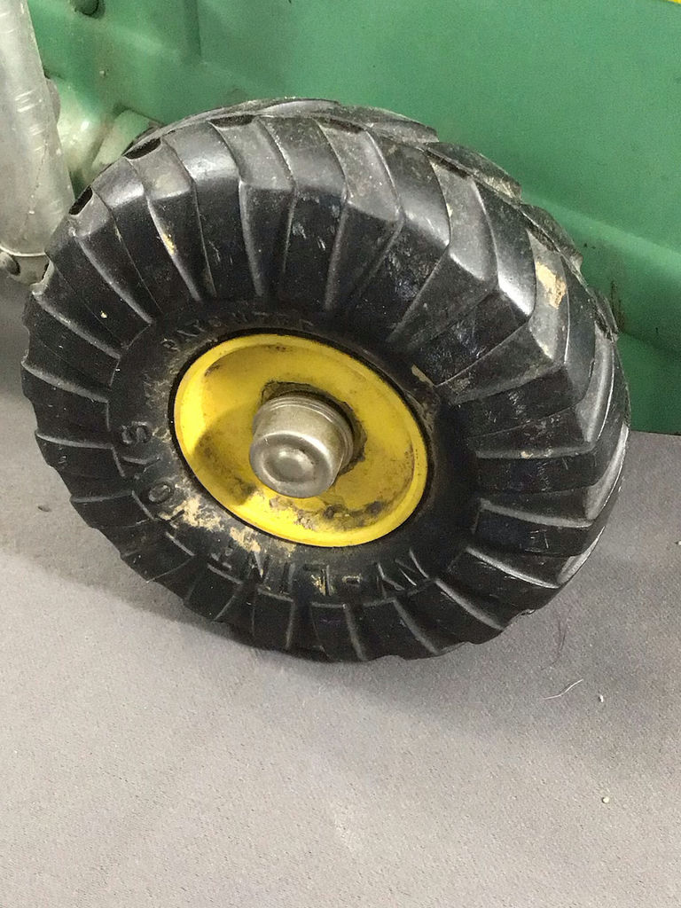 1950s NY-LINT Toys Payloader - image 8 of 14