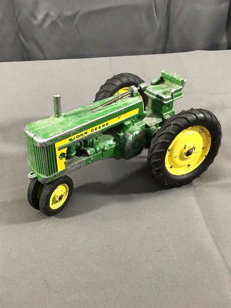 1950s Eska / Ertl John Deere Tractor - image 4 of 14