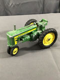 1950s Eska / Ertl John Deere Tractor - thumbnail 4 of 14