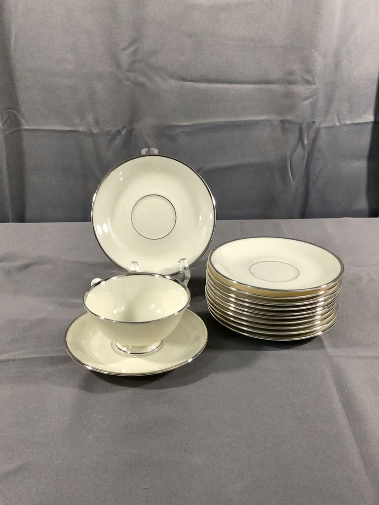 Vintage Lenox Montclair Dinnerware / Service 12 - image 2 of 14