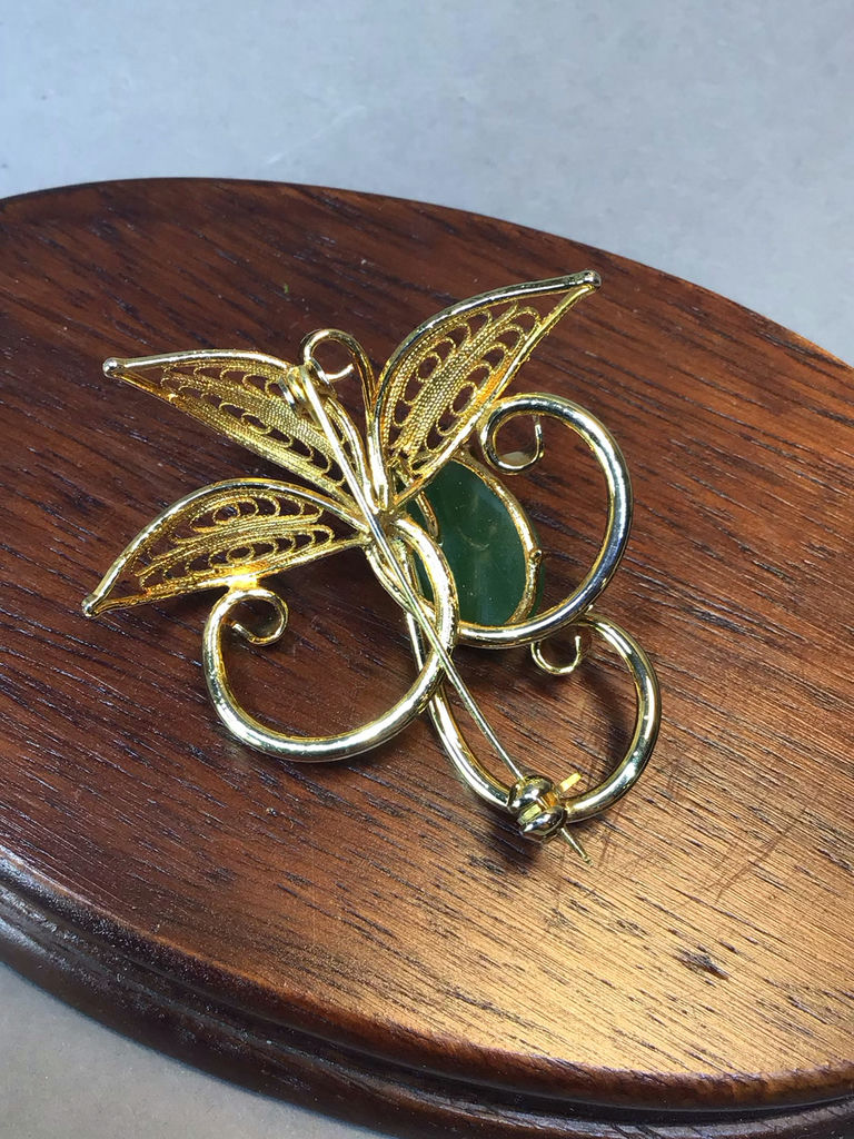 Jade & Cloisonne Jewelry & Figurines - image 6 of 10