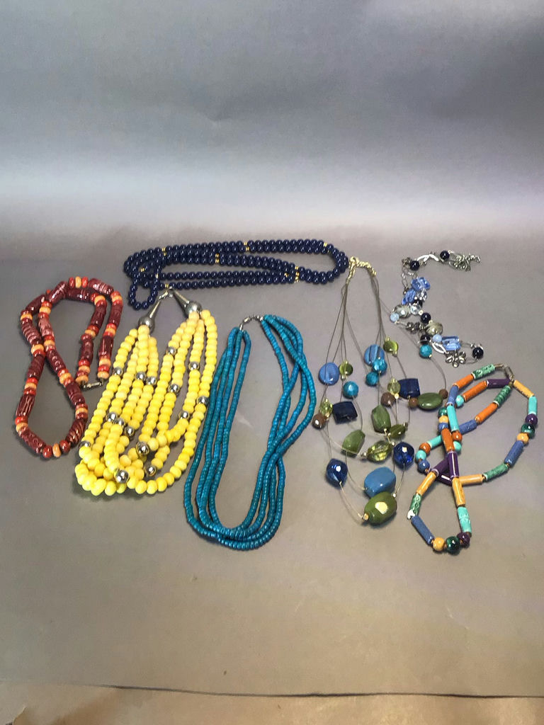 Vintage Costume Jewelry - image 5 of 9
