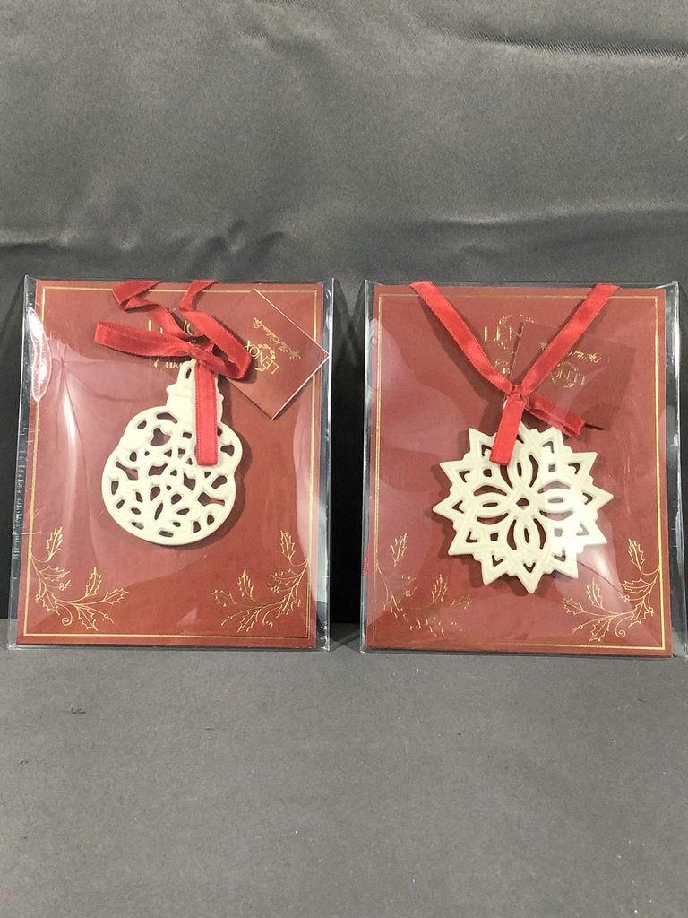 Vintage Christmas - image 2 of 10