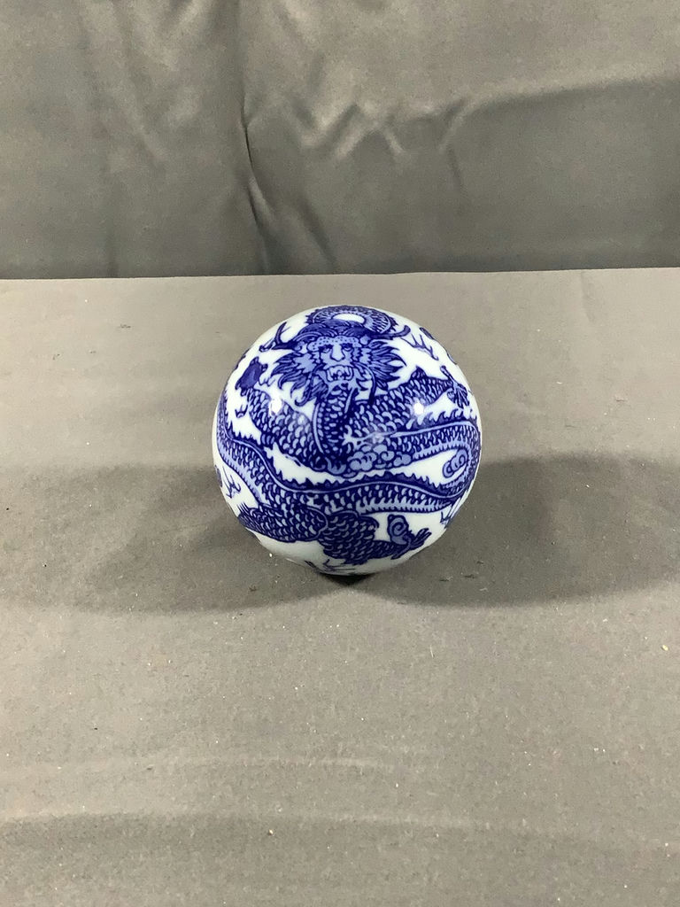 Asian Decorative Blue & White Ceramics - image 12 of 13