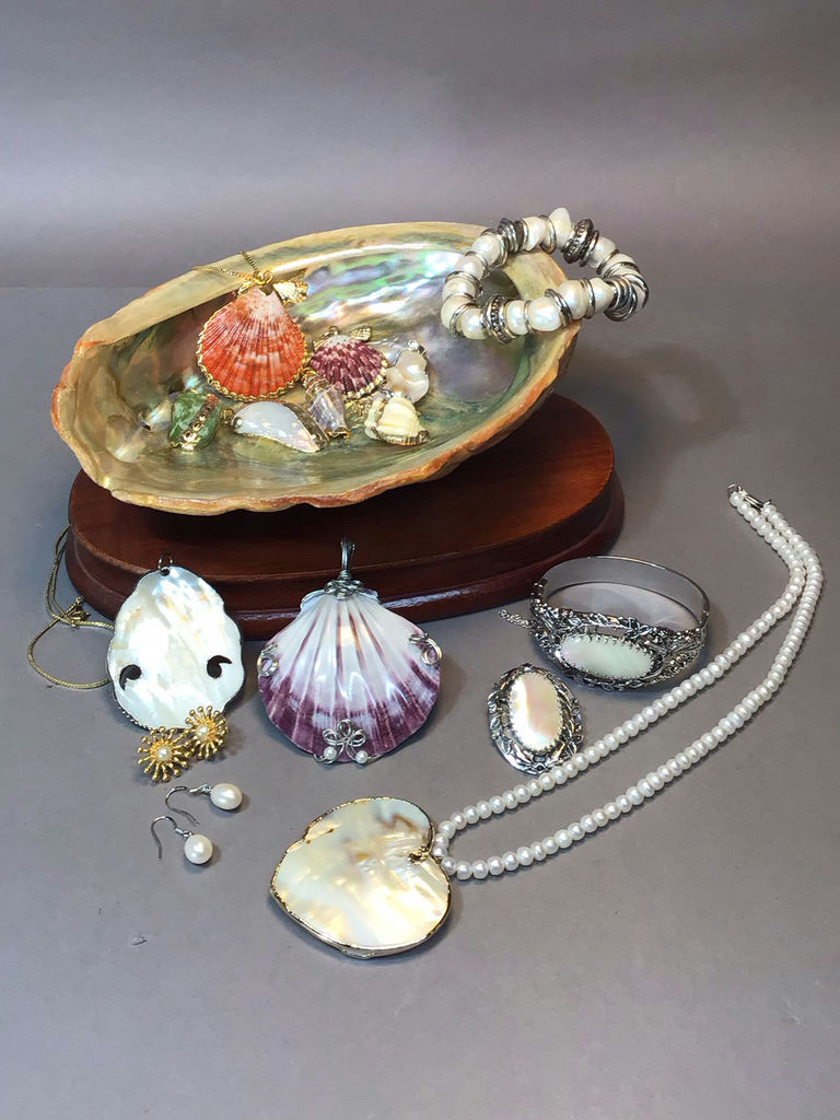Pearl & Abalone Jewelry - image 1 of 14