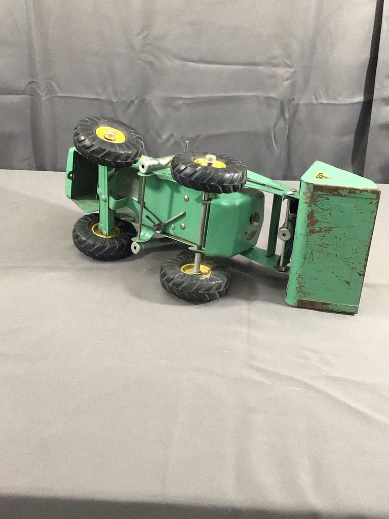 1950s NY-LINT Toys Payloader - image 13 of 14