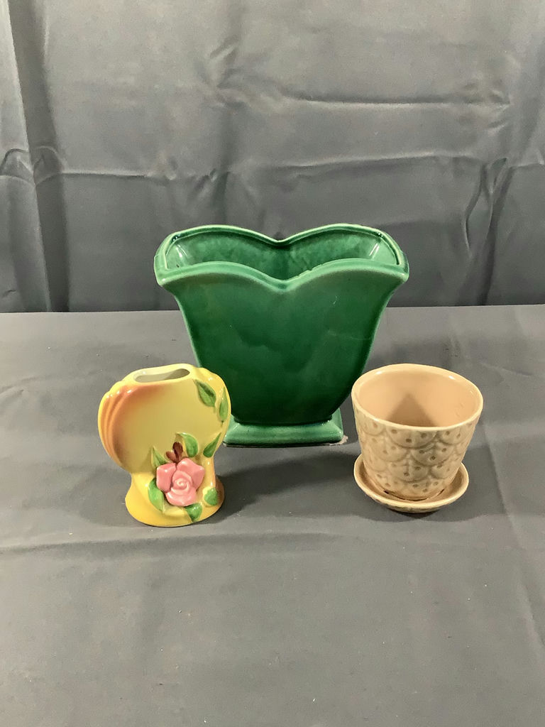 Vintage Pottery - McCoy, Hull & More - image 6 of 14