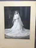 Antique Black & White Photos - thumbnail 22 of 25