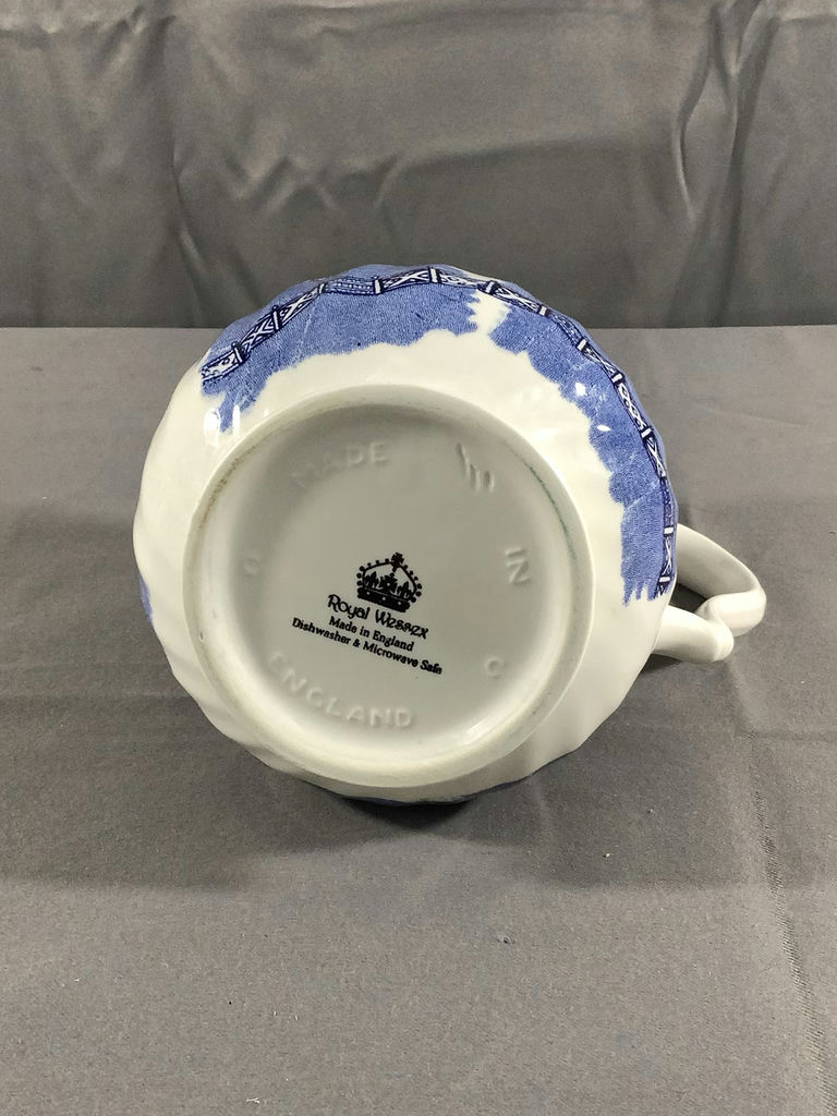 Churchill Blue Willow Coffee Mugs & Jug - image 7 of 7
