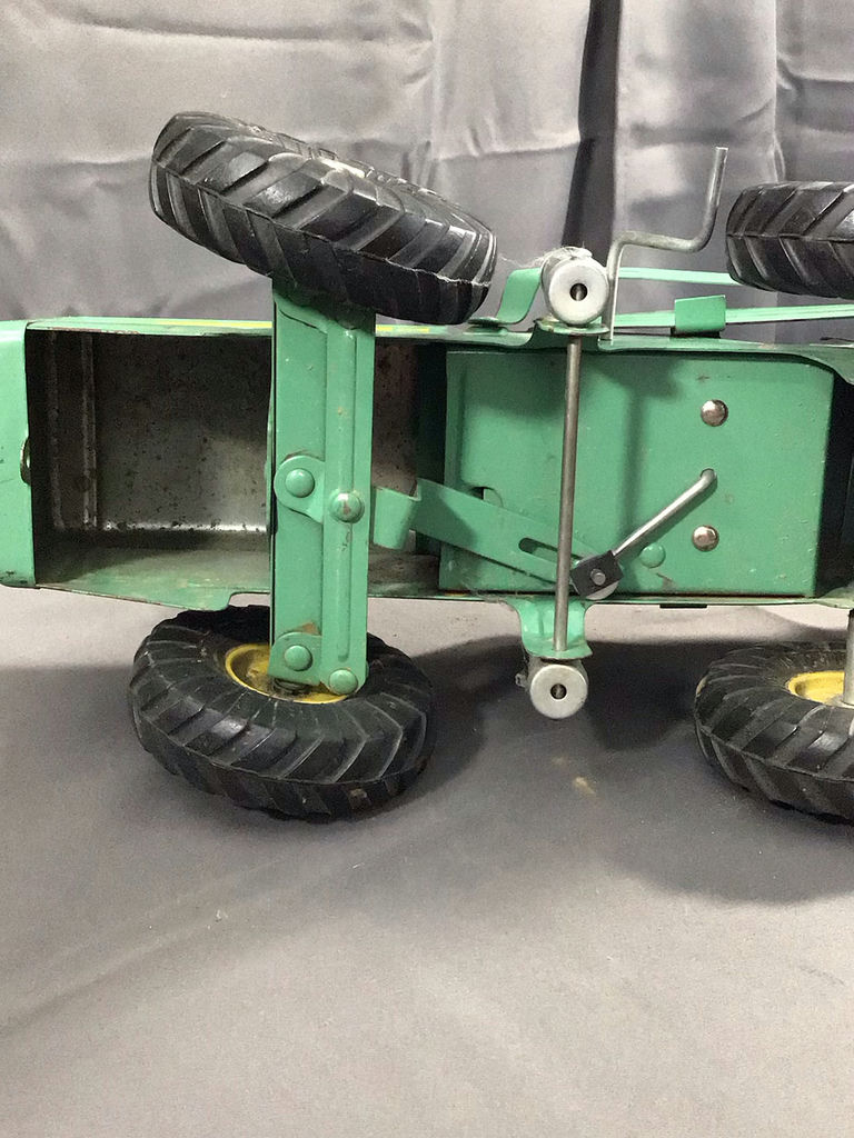 1950s NY-LINT Toys Payloader - image 14 of 14