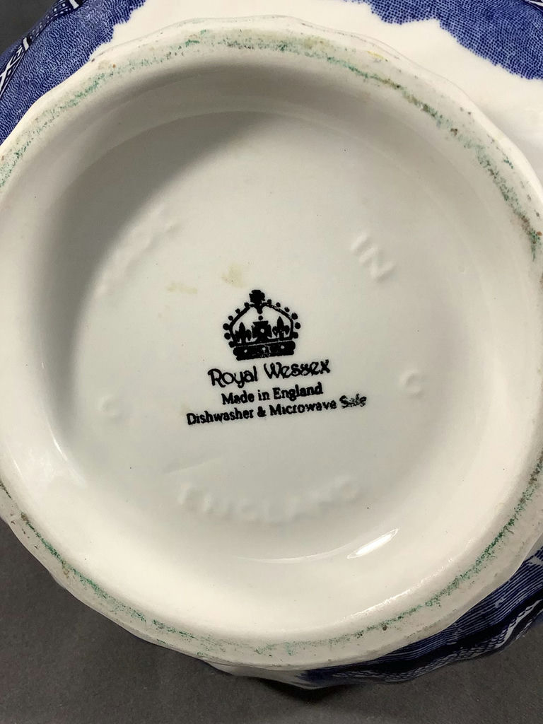 Churchill Blue Willow Tea Set - image 13 of 13