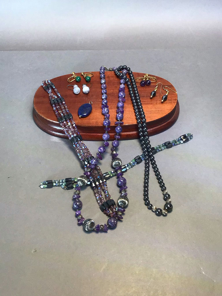 Vintage Tumbled Stone Bead Jewelry - image 9 of 9