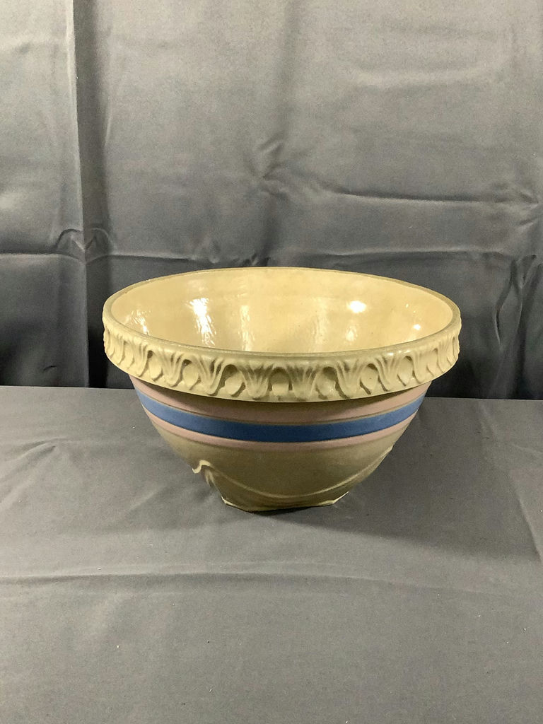 Antique Mixing Bowls & Mug - image 2 of 10
