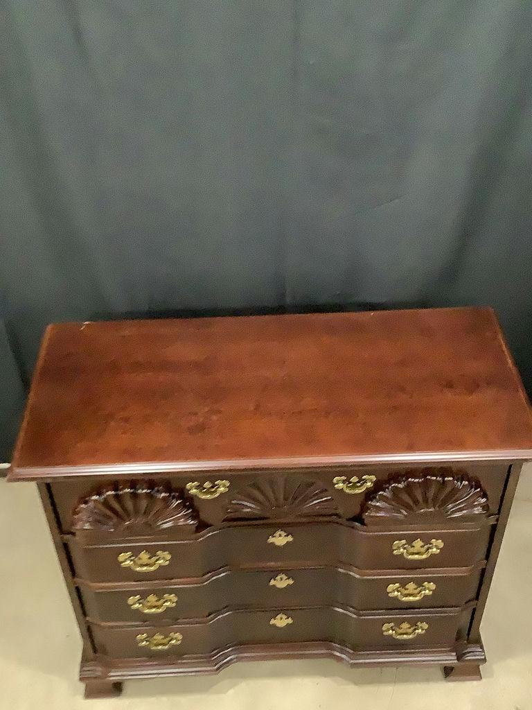 American Drew 4-Drawer Chest - image 2 of 9