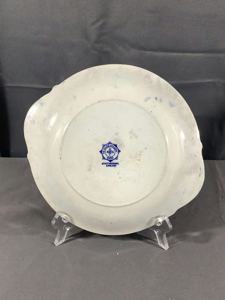 Vintage Blue Willow Dishes - image 10 of 12