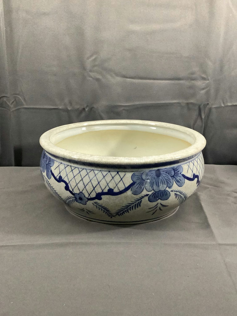 Blue & White Ceramic Planters And Jar - image 10 of 12
