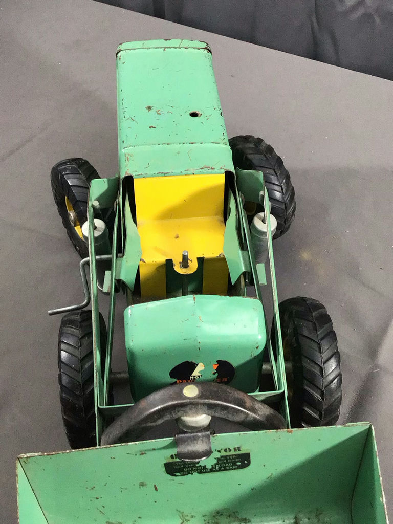 1950s NY-LINT Toys Payloader - image 12 of 14