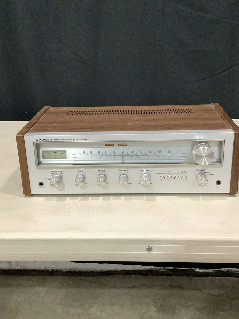 Pioneer Stereo Receiver - image 1 of 4