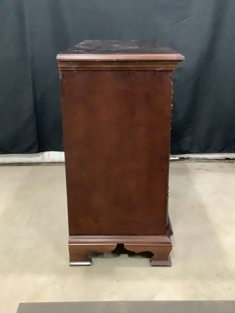 American Drew 4-Drawer Chest - image 4 of 9