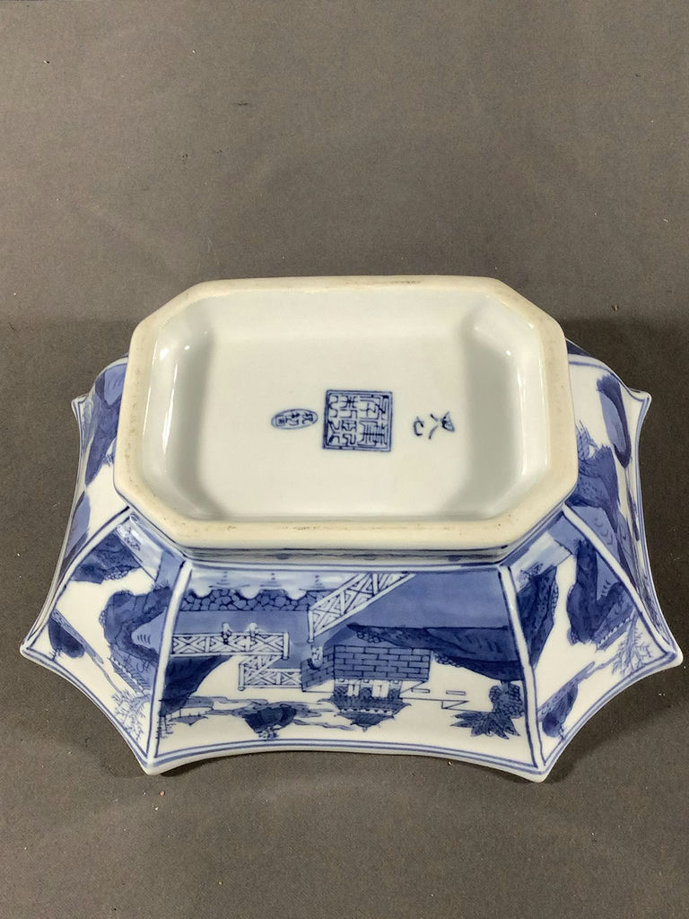 Asian Decorative Blue & White Ceramics - image 5 of 13