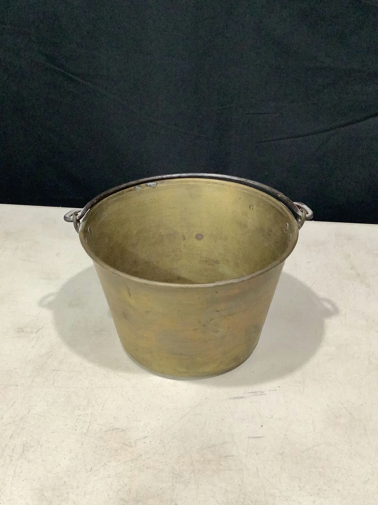 Brass Pots & More For The Hearth - image 3 of 7