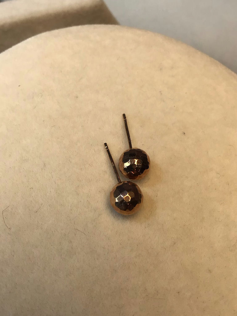 14K Gold Stud Earrings - image 4 of 7