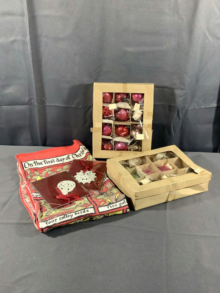 Vintage Christmas - image 1 of 10