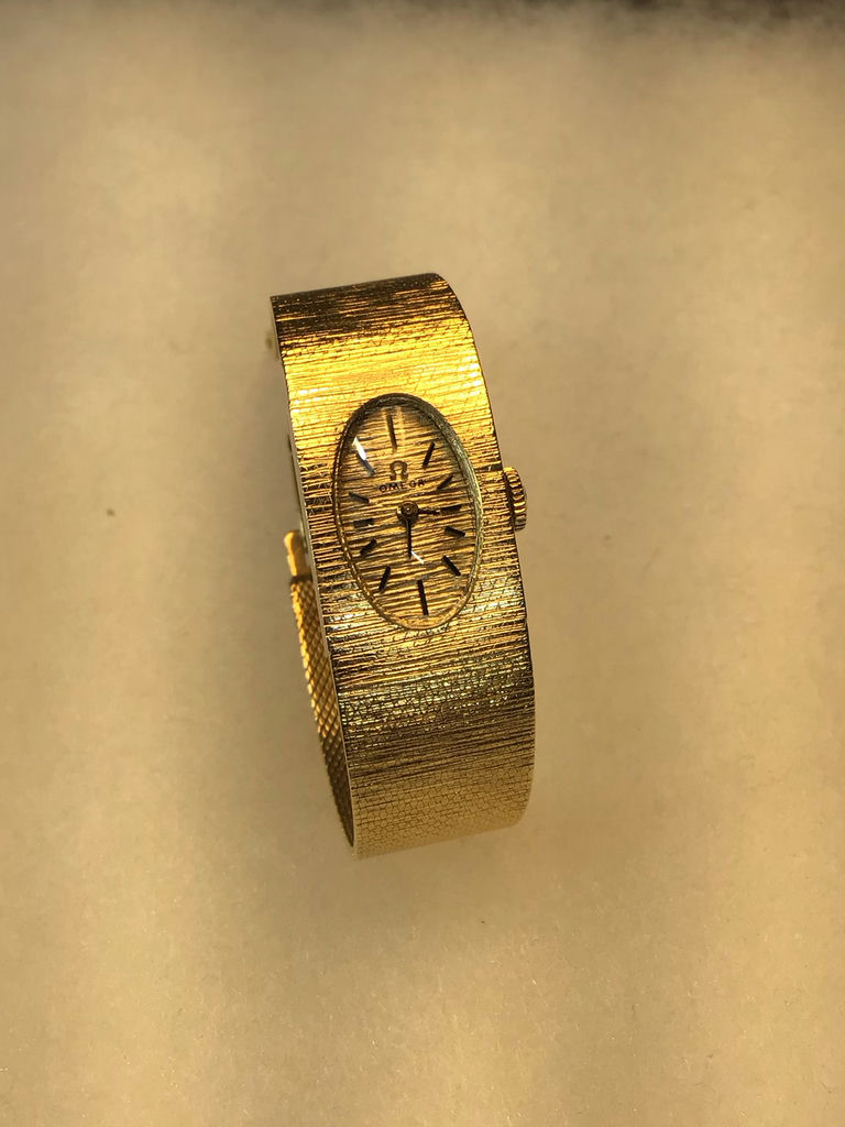 Working Vintage 14K Yellow Gold Omega Ladies Watch (17+ dwt) - image 3 of 13