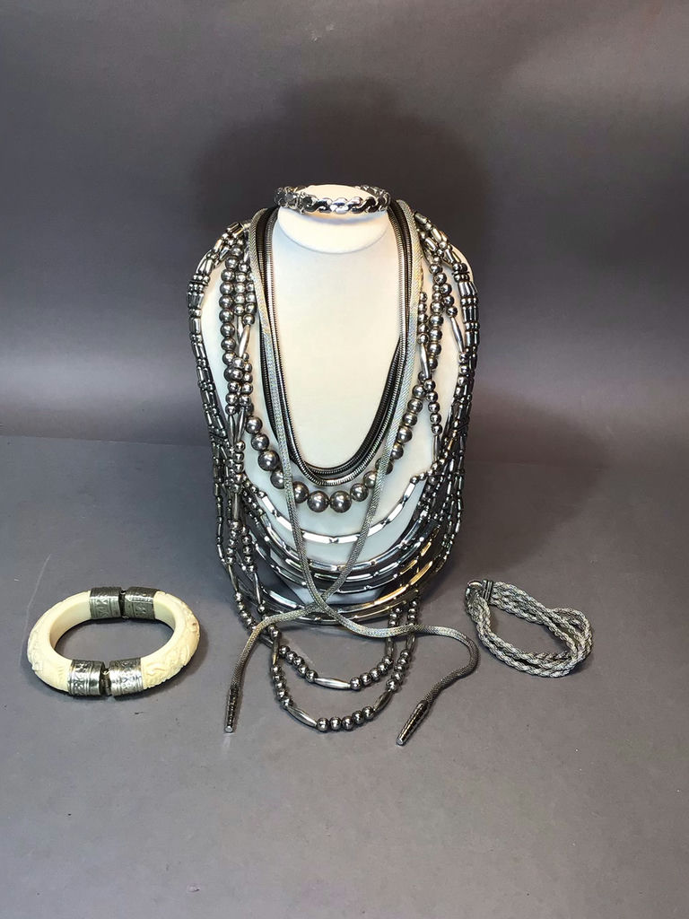 Whiting And Davis & More Statement Jewelry - image 1 of 12