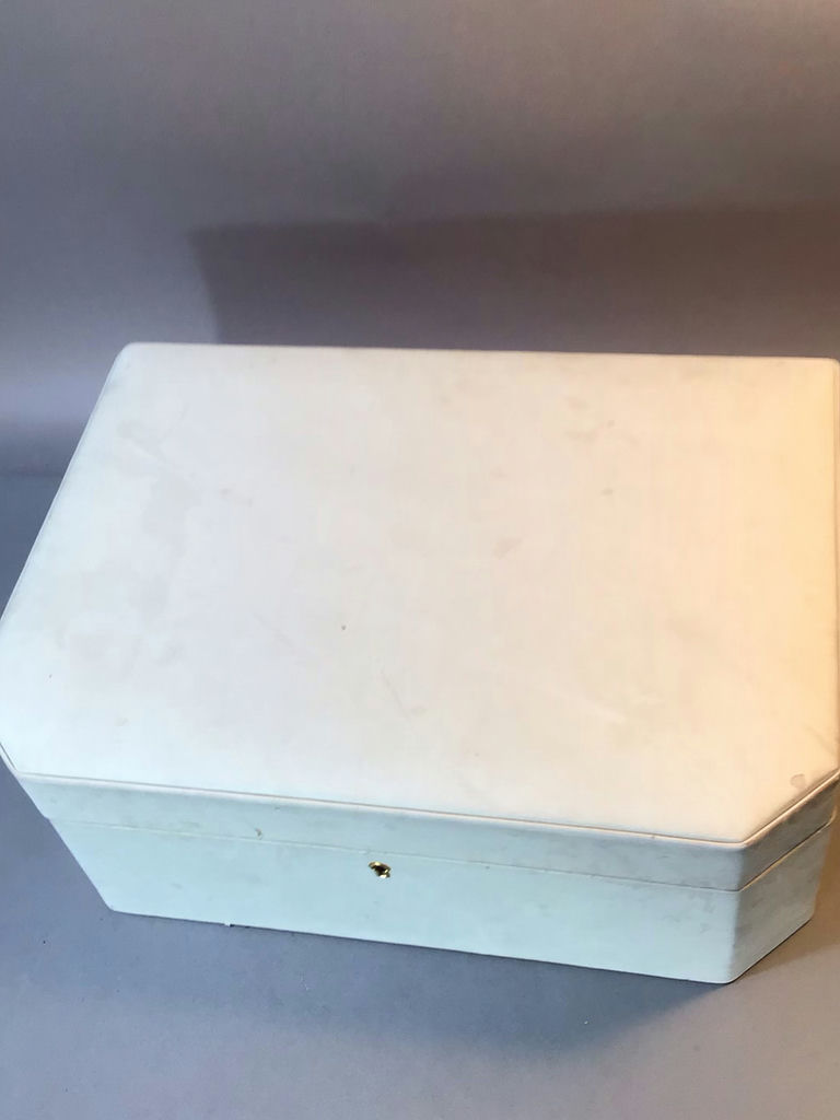 Vintage Costume Jewelry & Jewelry Box - image 16 of 19