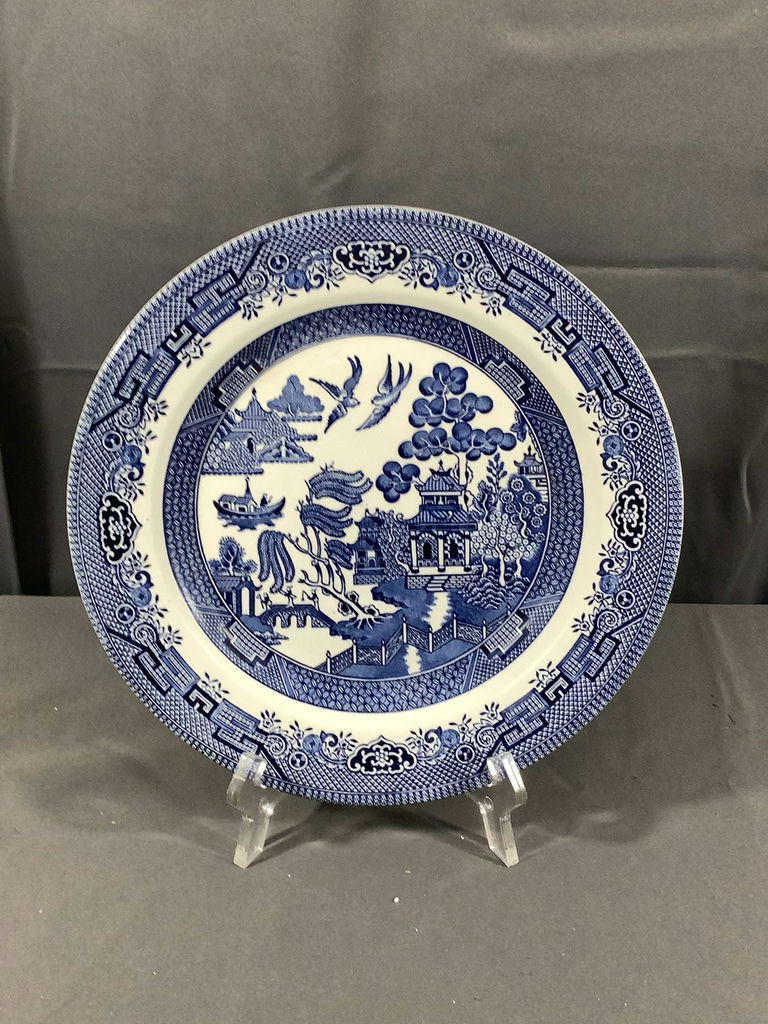 Vintage Blue Willow Dishes - image 11 of 12