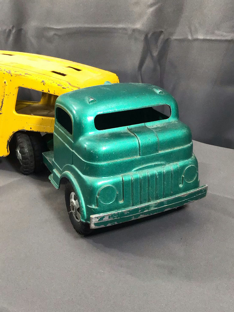 1950s Structo Toys Auto Trampsort - image 2 of 16