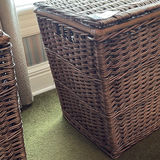 Large Wicker Hamper With Lid - thumbnail 4 of 9