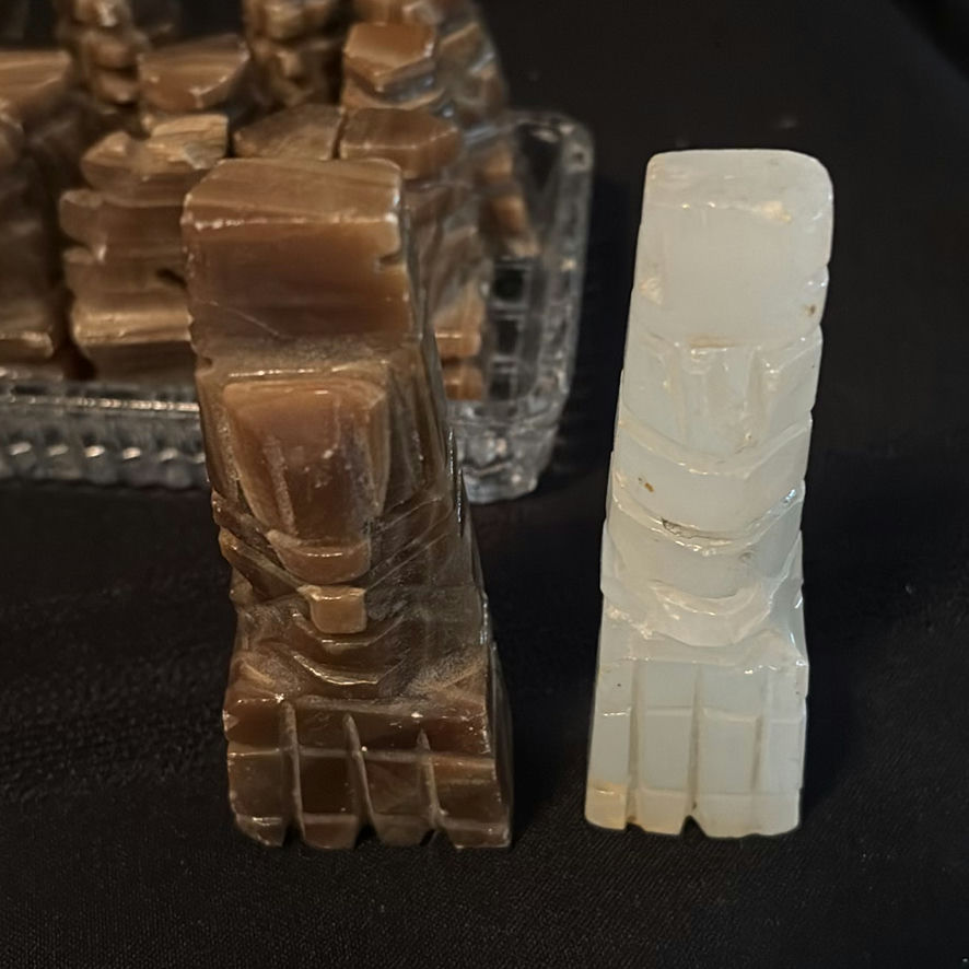 Mexican Brown & White Onyx Chess Set - image 11 of 13