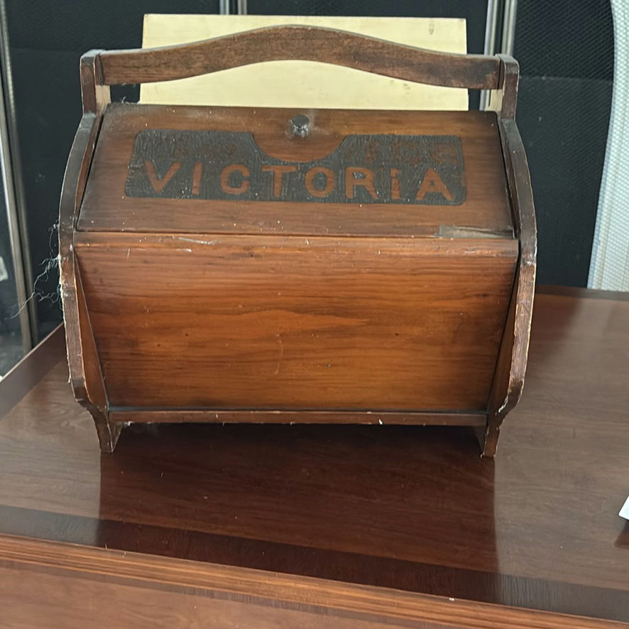 Victoria Wooden Sewing Box - image 5 of 13