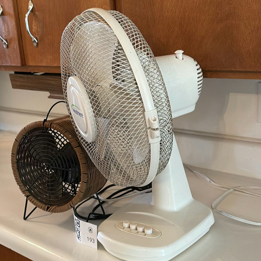 Two Counter Fans - image 6 of 10