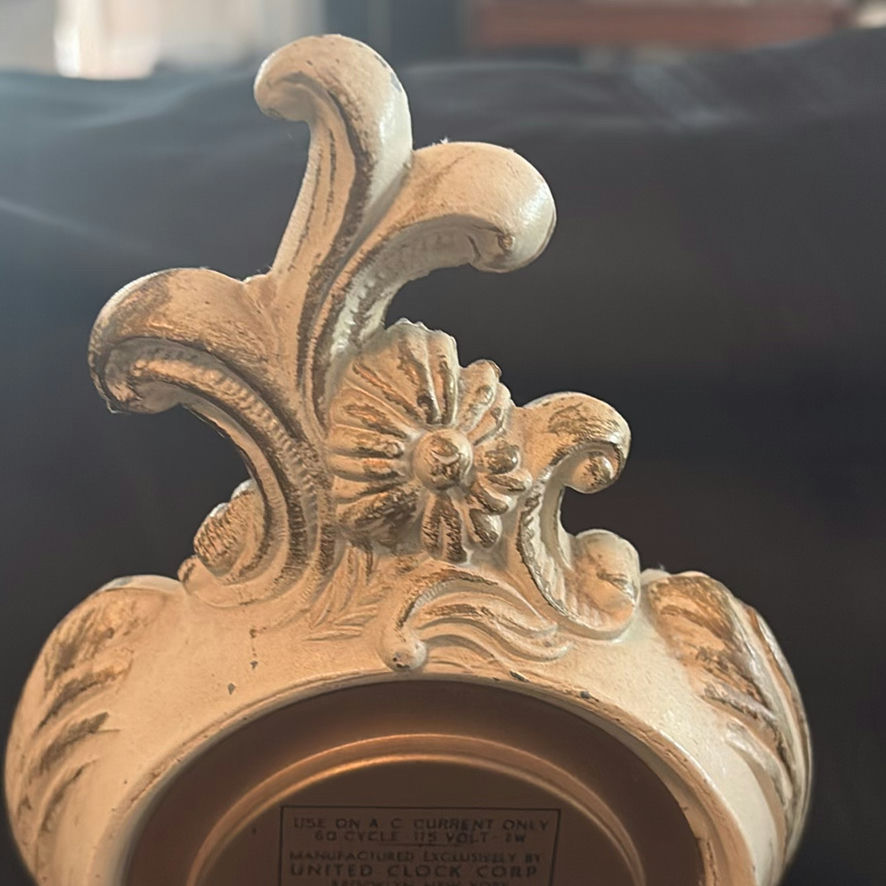 Collection Of Mantle Clocks - image 16 of 21