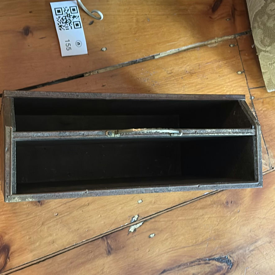 Vintage Magazine Racks - image 7 of 14