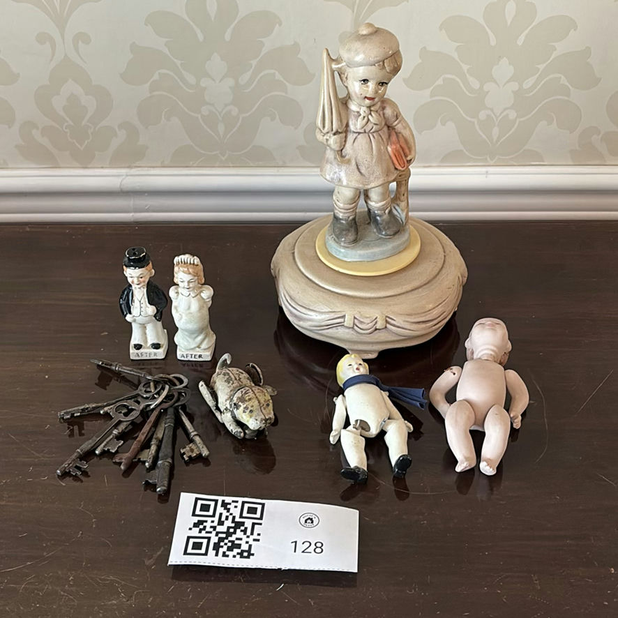 Vintage Toys & Unique Items - image 1 of 16