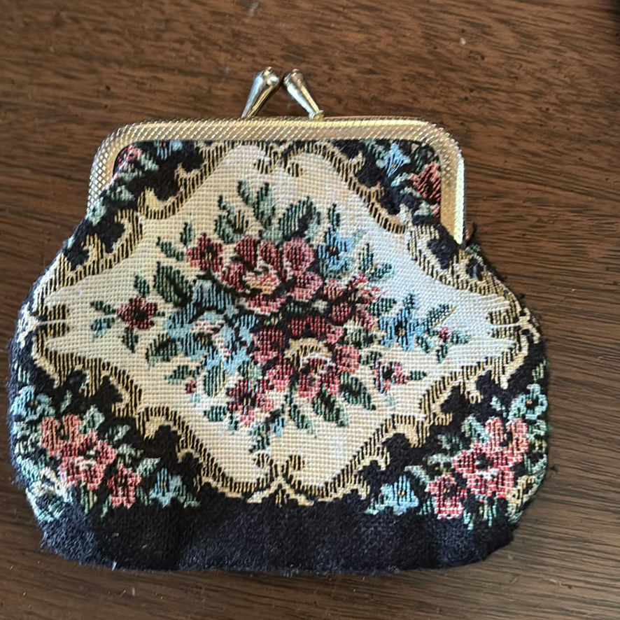 Vintage Evening Wear Accessories - image 11 of 15