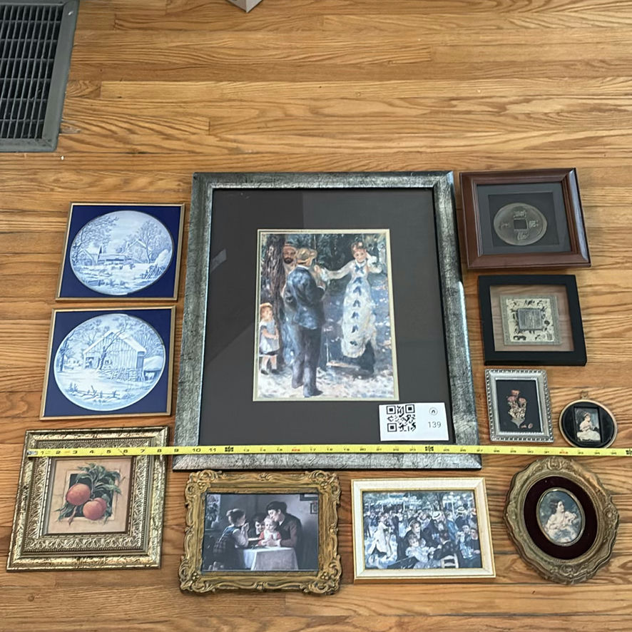 Assorted Framed Artwork and Decorative Wall Pieces - image 13 of 14