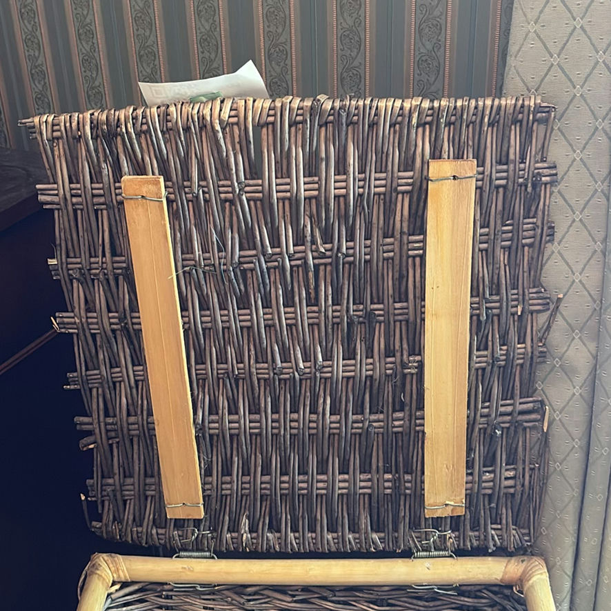 Large Wicker Hamper With Lid - image 4 of 8