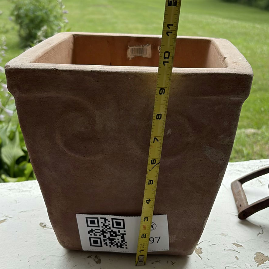 Garden Planter Pot, Greenhouse Hose Guide, and Small Decorative Garden Items - image 5 of 13