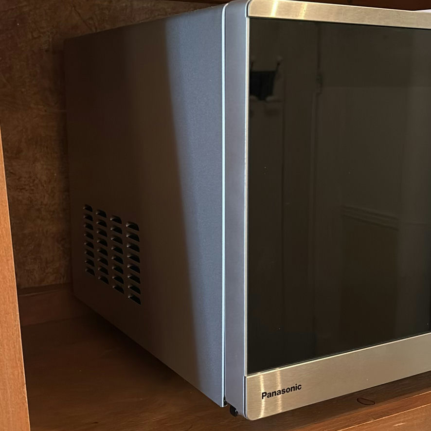 Panasonic “the Genius” Microwave - image 8 of 8