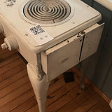 Antique Stove - thumbnail 2 of 14
